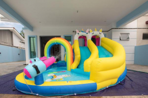 Biru Home Port Dickson 15 pax